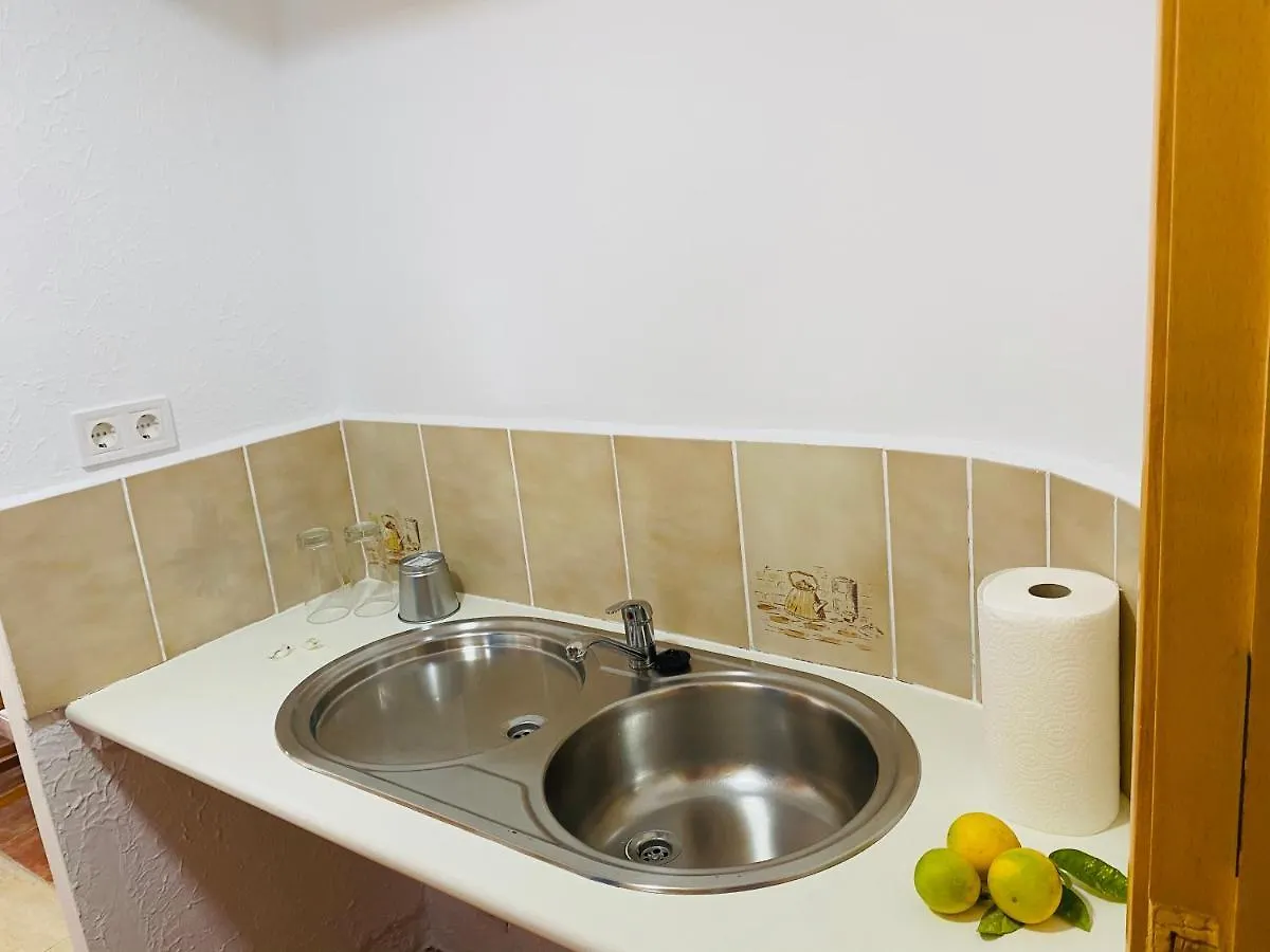 Hostal Villa Senese パゲラ ホステル