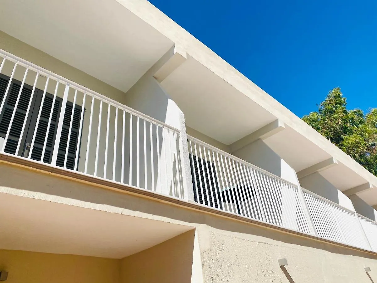 Hostal Villa Senese パゲラ スペイン